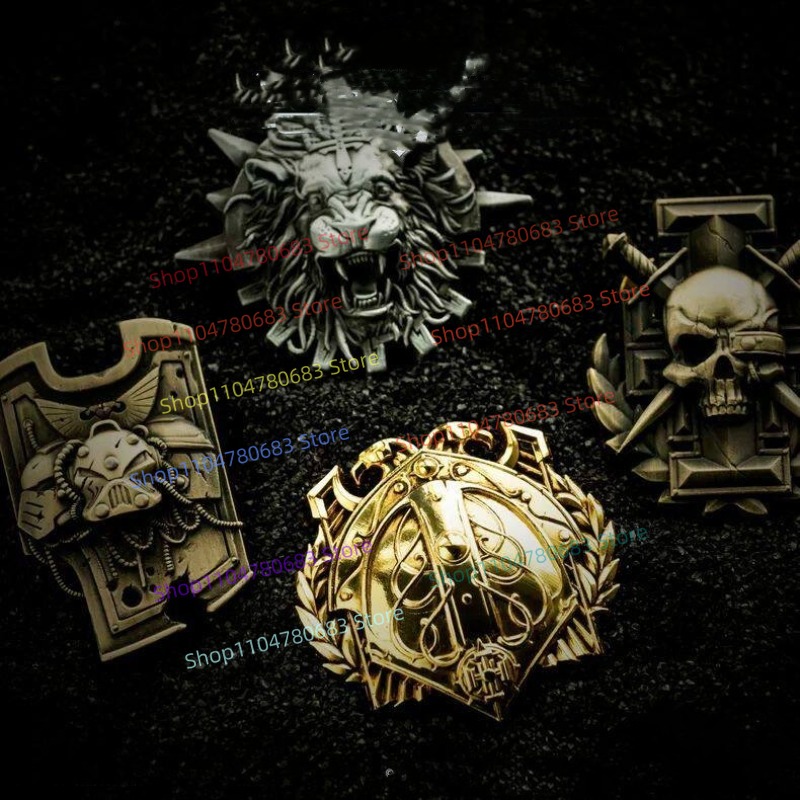 Anime Merchandise For Men - 40K バーニングギャラクシー オナー チャプターエンブレム ブローチ 服