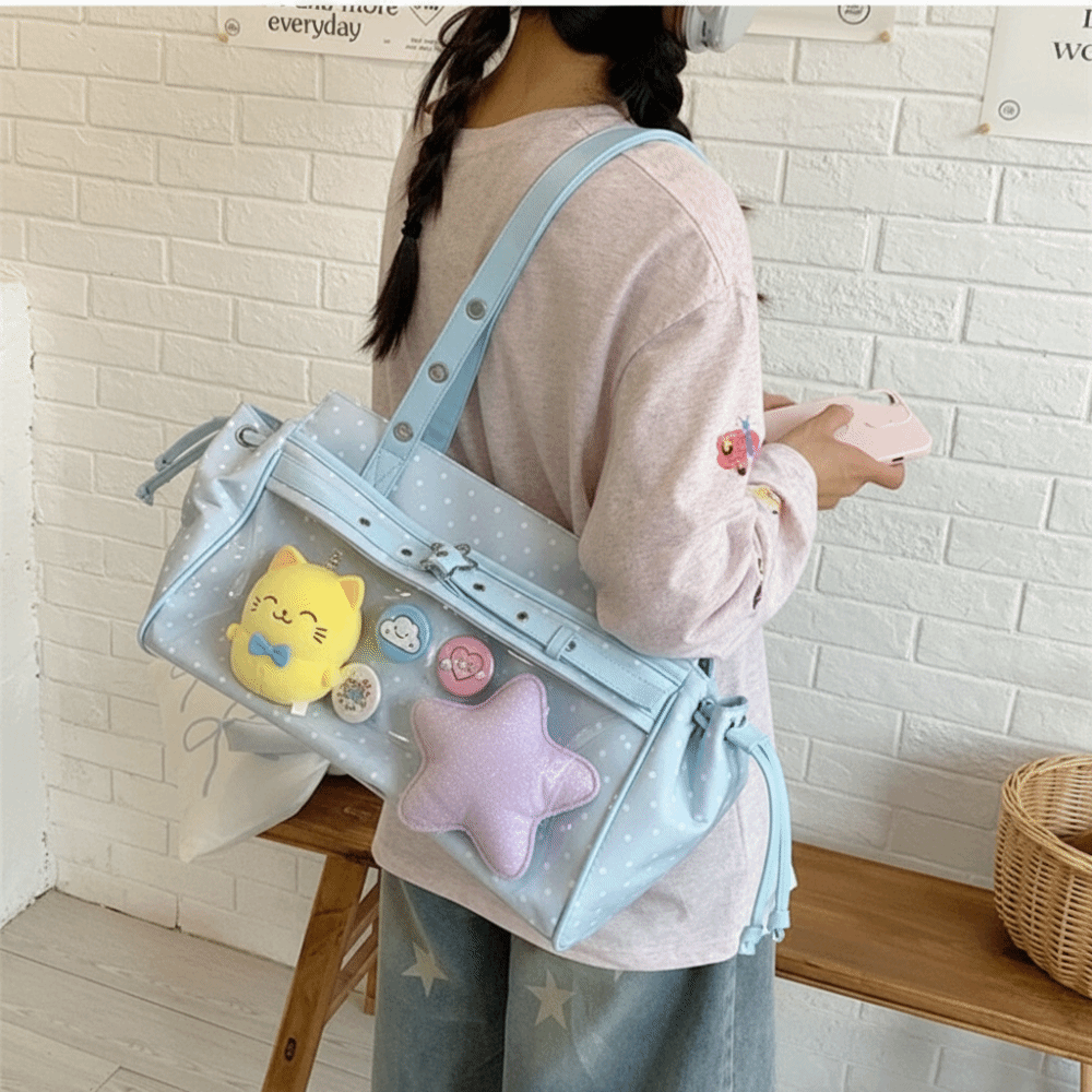原宿ポルカドット Itabag Y2K バッジディスプレイ  - Anime Merchandise For Men のレビューと価格